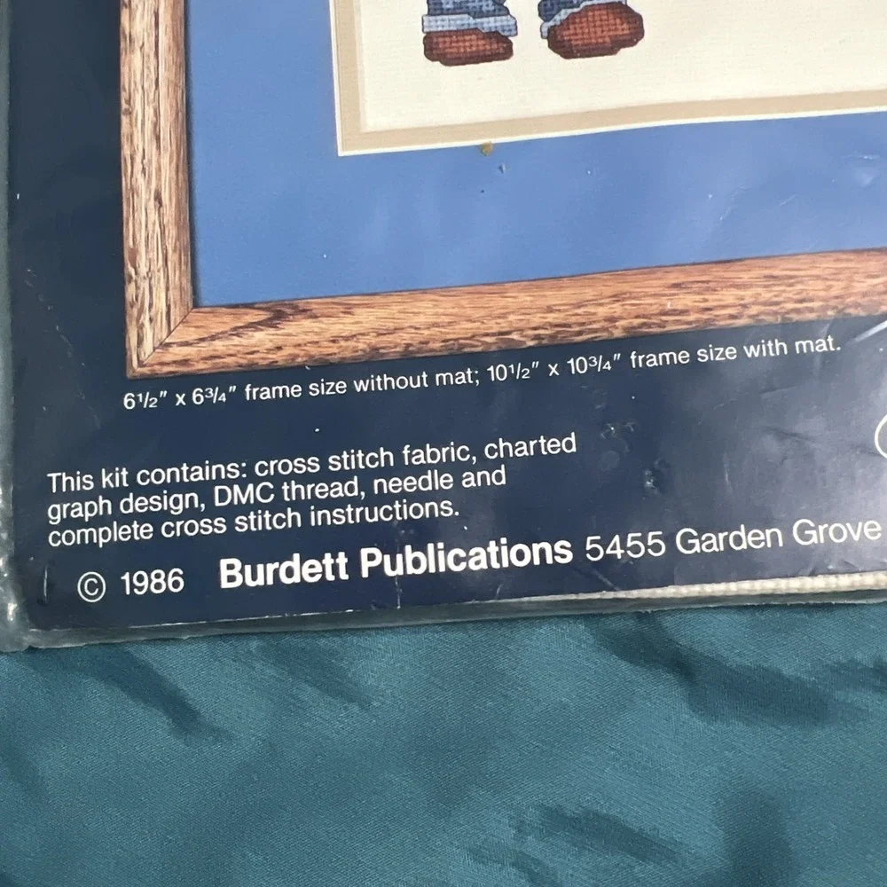 Dale Burdett Country Cross Stitch Kit‎ Teddy Bear Heart 6.5x6.25 NIP 1986 CK296